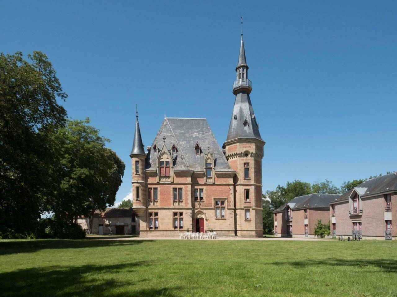 Chateau De Petit Bois Cosne-d'Allier المظهر الخارجي الصورة